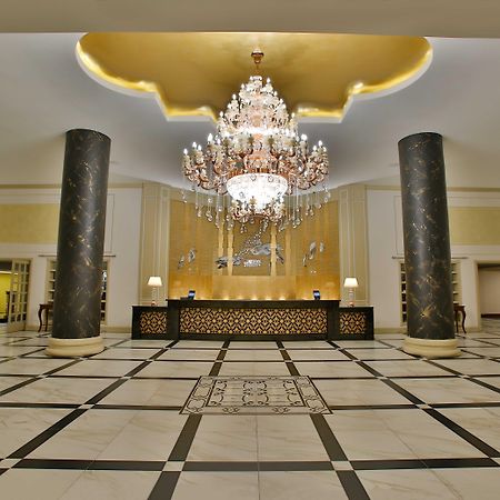 Sarova Woodlands Hotel And Spa Накуру Экстерьер фото