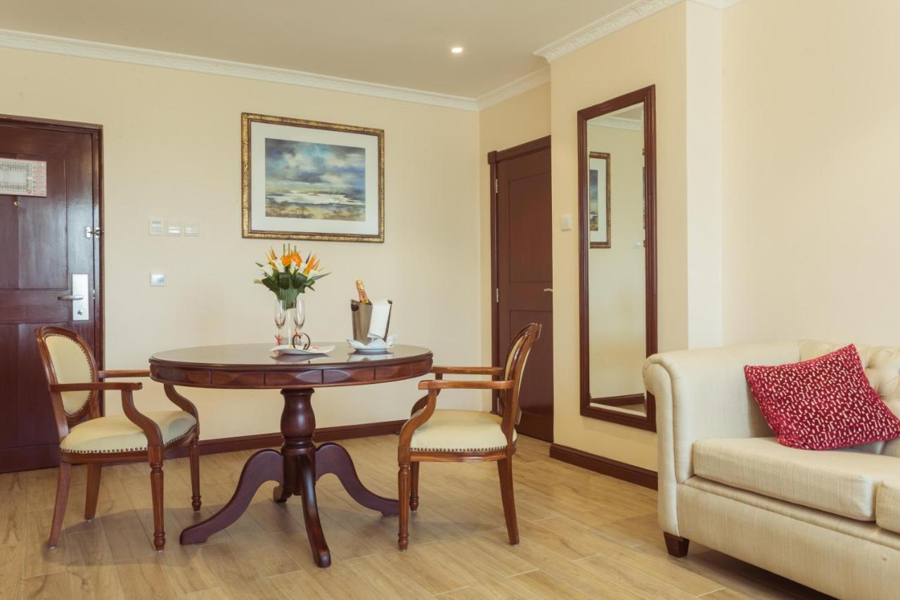 Sarova Woodlands Hotel And Spa Накуру Экстерьер фото