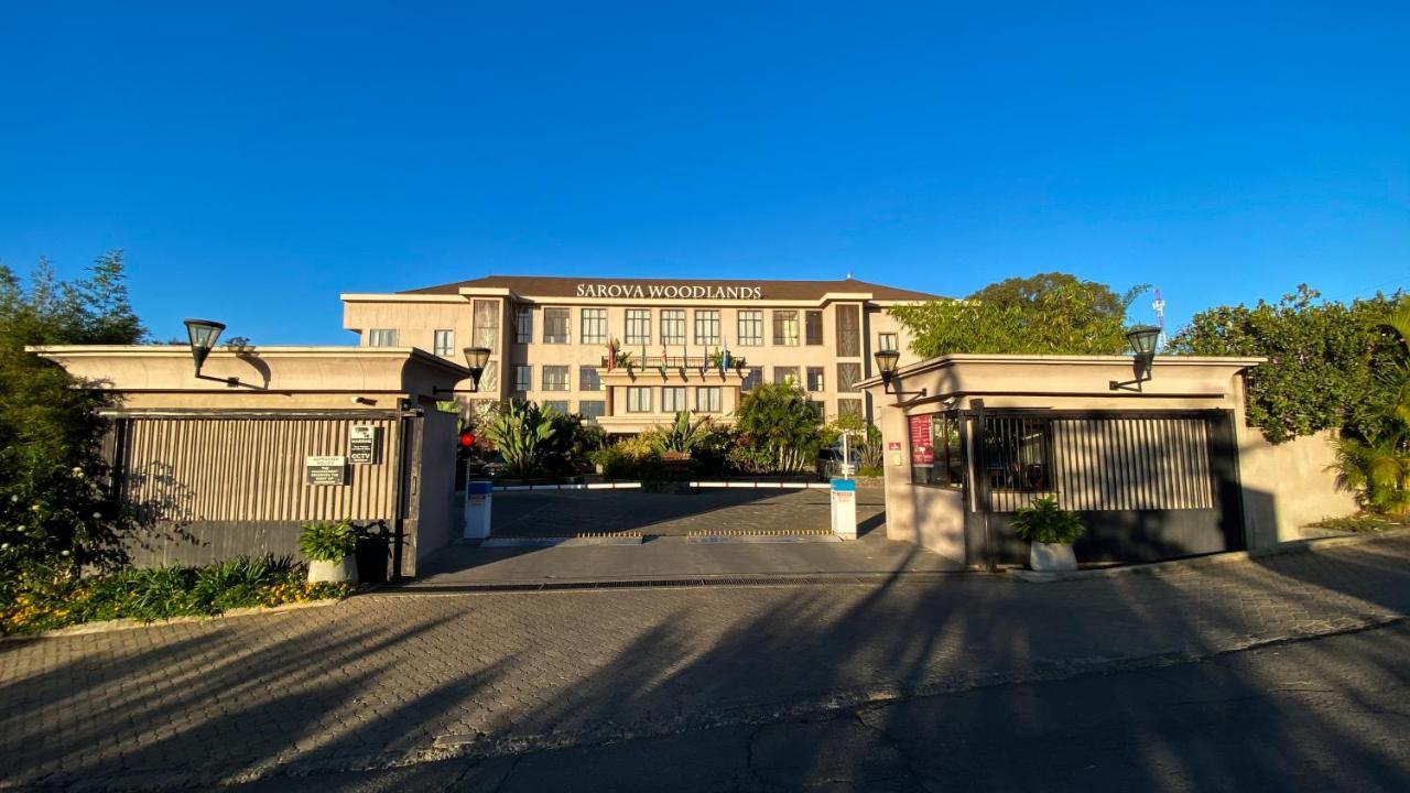 Sarova Woodlands Hotel And Spa Накуру Экстерьер фото